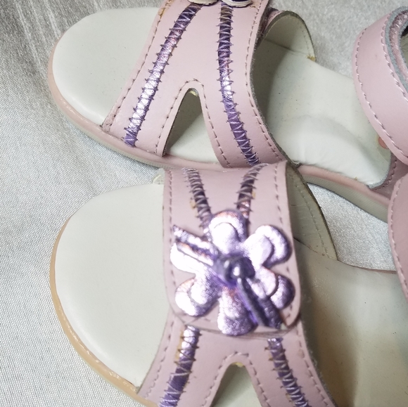 Sandals - Picture 3 of 4